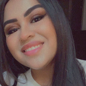 Meet your Posher, Desiree